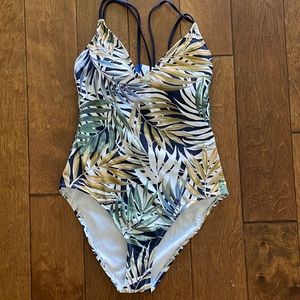 Hurley one piece bathing suite